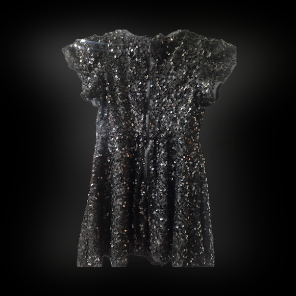 Girls size xs (4/5) Cat & Jack sequin dress. *Great Condition! - Picture 3 of 5